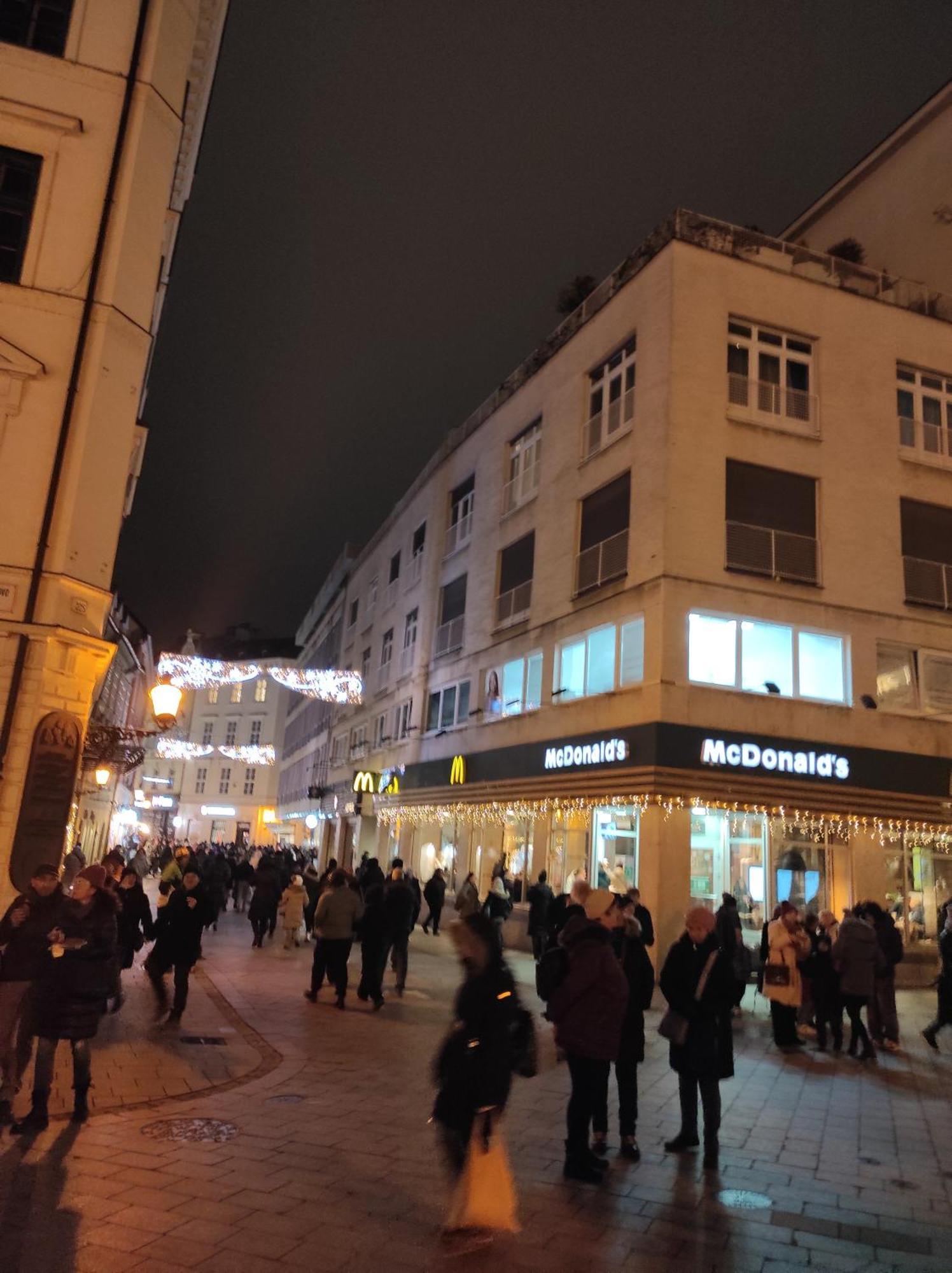 Apartmán Old centre - Rybárska brána Bratislava Exterior foto